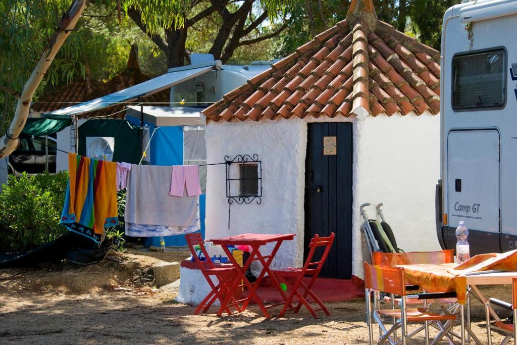 فندق Camping Baia Saraceno بالاو الغرفة الصورة